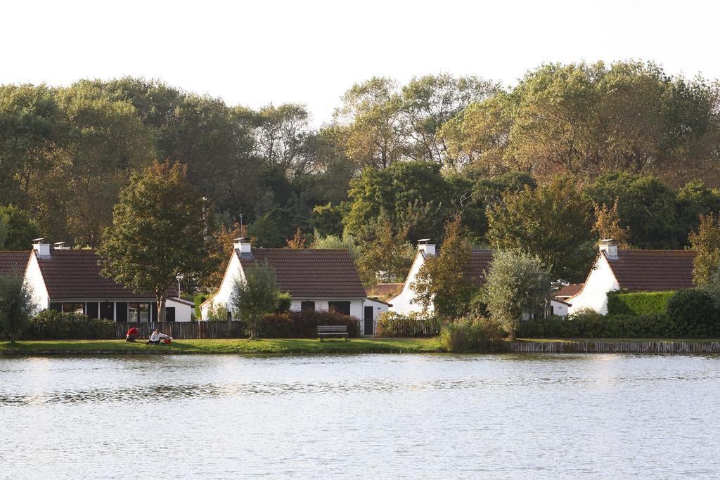 Hotel Sunparks Oostduinkerke - Plopsaland Esterno foto