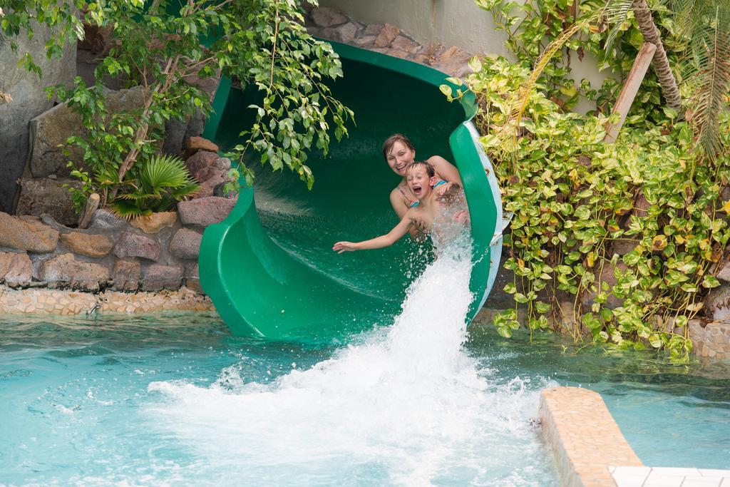 Hotel Sunparks Oostduinkerke - Plopsaland Esterno foto